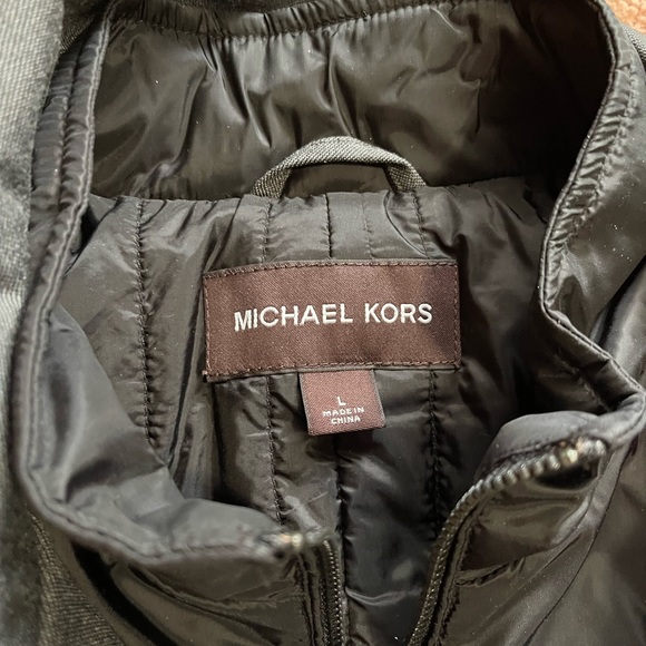 Micheal Kors water Repellent trench jacket - Picture 15 of 17